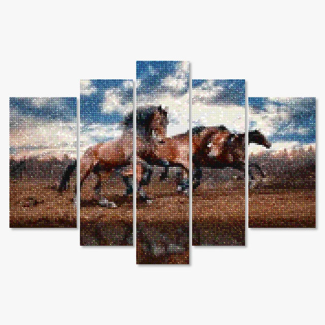 Diamond Painting Rennende Paarden 5-luik – volledig paardenontwerp