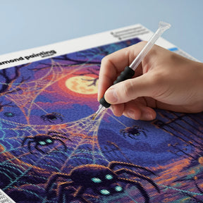 Diamond Painting - Spinnen en webben gloeien