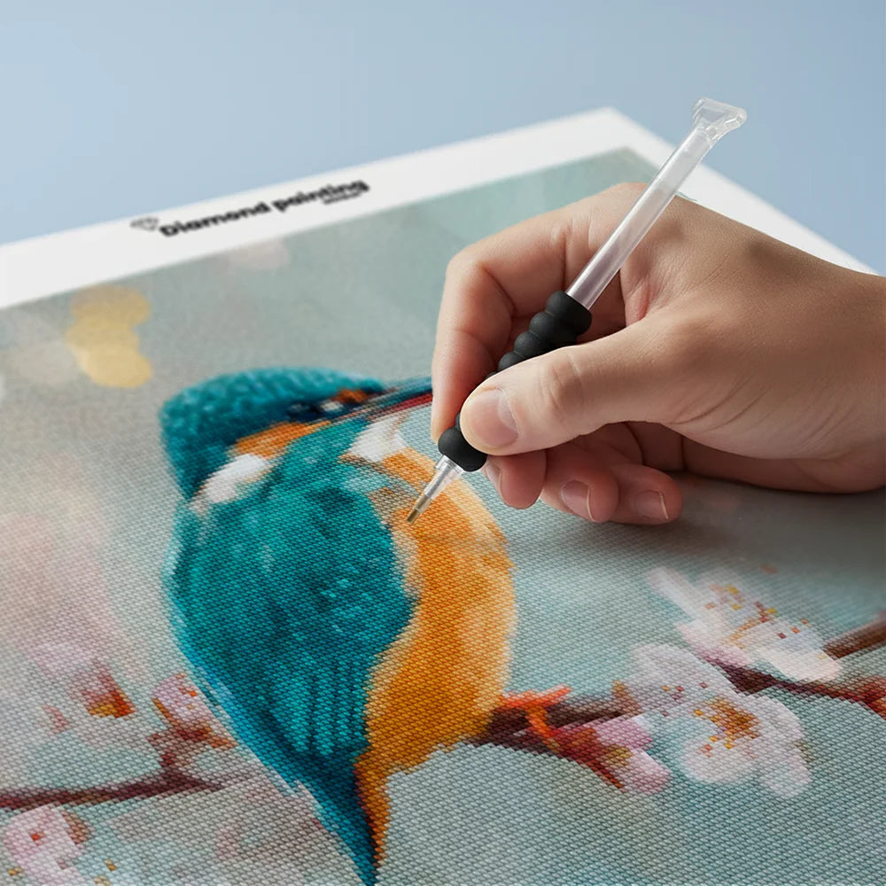 Diamond Painting - IJsvogel tussen Bloesem en Bokeh